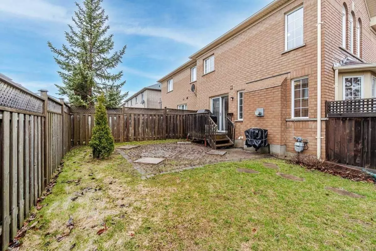 Mississauga, ON L5M 6S6,3244 Ridgeleigh HTS