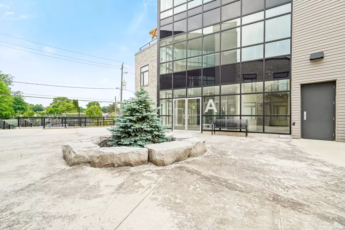 Brantford, ON N3T 4J6,85 Morrell ST #211 A