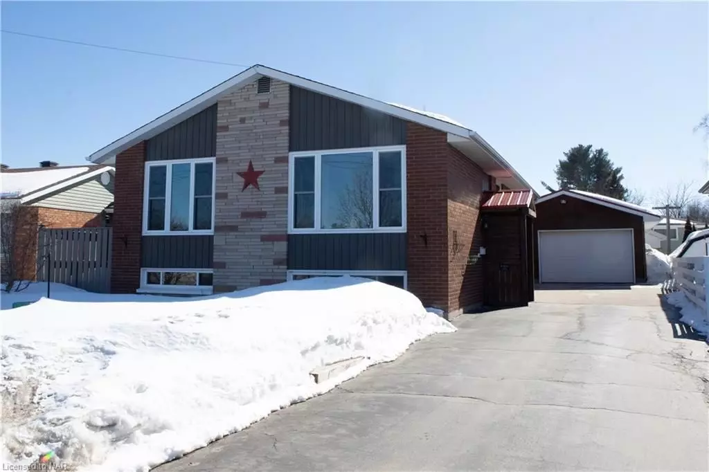 North Bay, ON P1A 1L9,65 JOSEPH ST