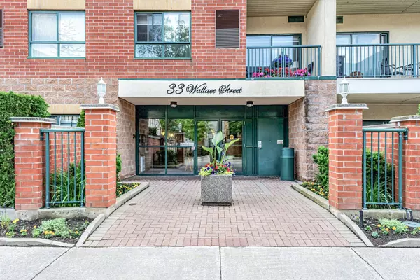 Vaughan, ON L4L 9L4,33 Wallace ST #212