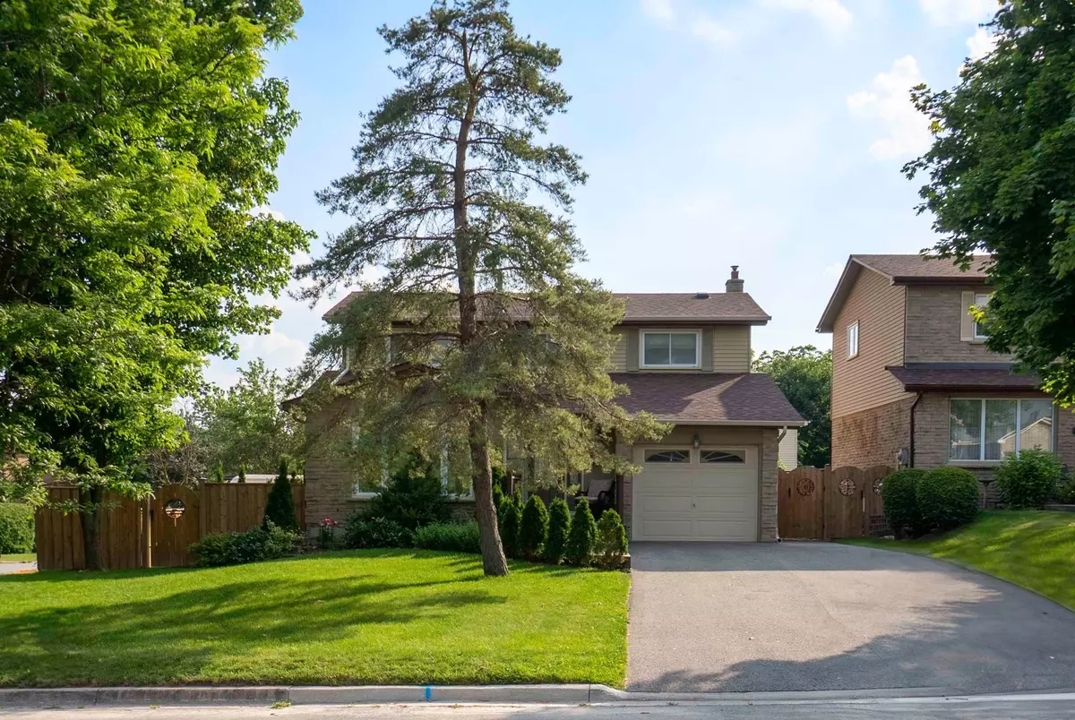 Newmarket, ON L3Y 6B6,1003 Ferndale CRES