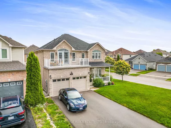 Oshawa, ON L1K 3A8,587 Autumnwood TRL