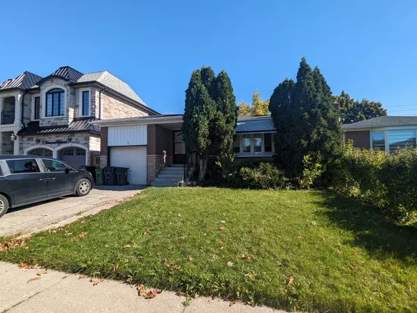 Toronto E07, ON M1S 2P4,7 Leeswood CRES #Main Fl