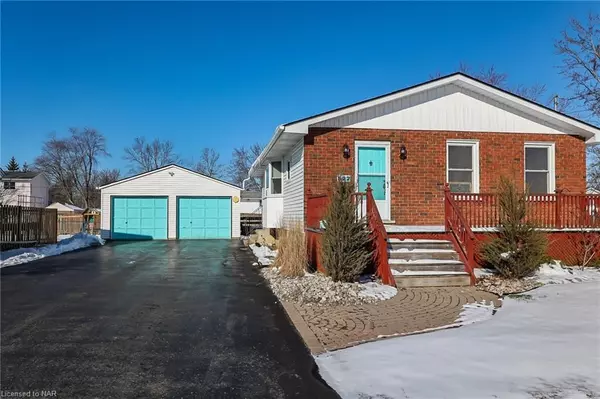 Fort Erie, ON L2A 4R2,627 Crescent CRES