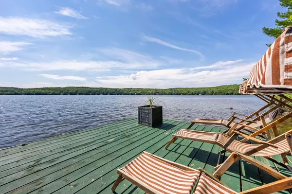 Lake Of Bays, ON P1H 2H6,2 Hills Island N/A