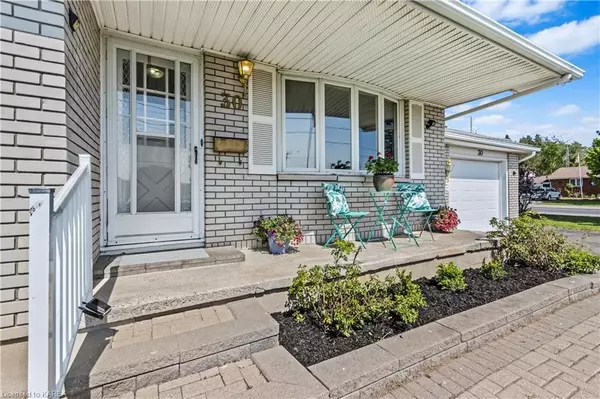 Greater Napanee, ON K7R 2G5,30 SUNSET CRES