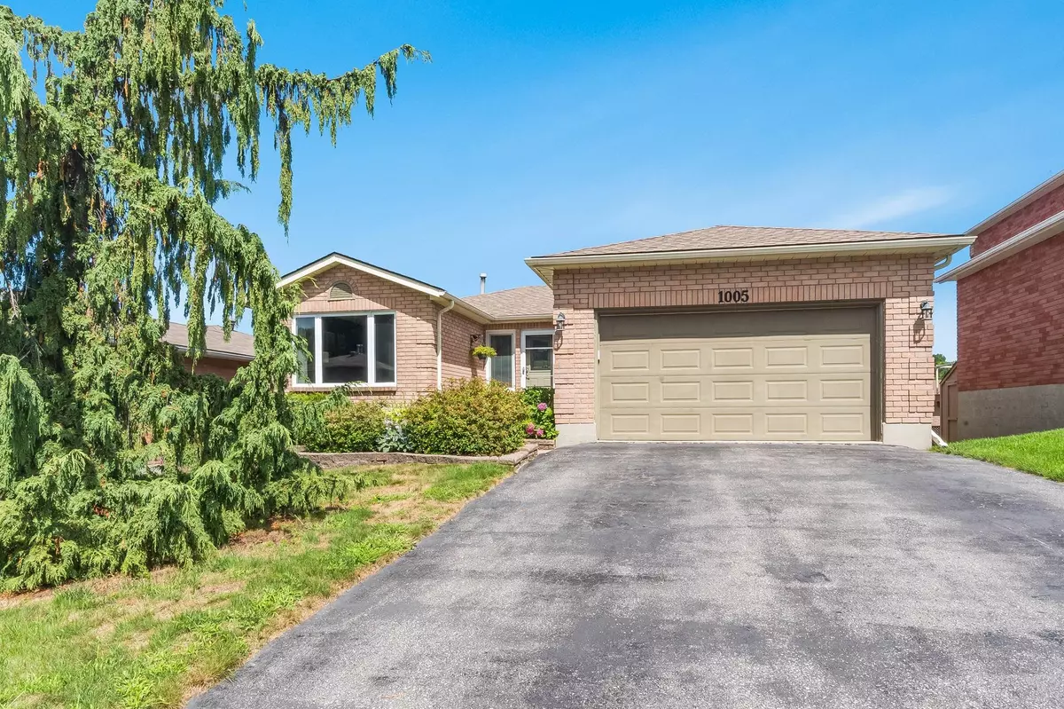 Simcoe, ON L4R 5C5,1005 Dina CRES