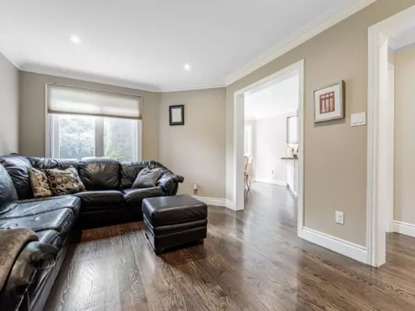 Vaughan, ON L4J 8B2,159 Hammerstone CRES