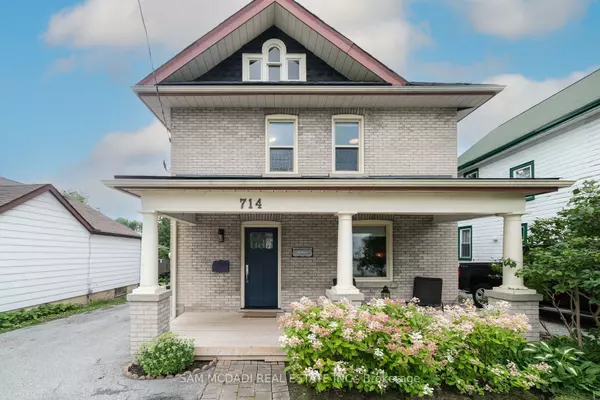 Newmarket, ON L3Y 1L4,714 Gorham ST