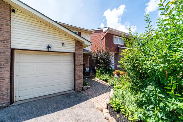 Simcoe, ON L4N 4W8,14 Christie CRES