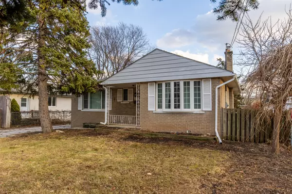 Halton, ON L6K 1R3,482 Brookside DR