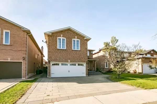 Mississauga, ON L5V 1T4,5256 Castlefield DR