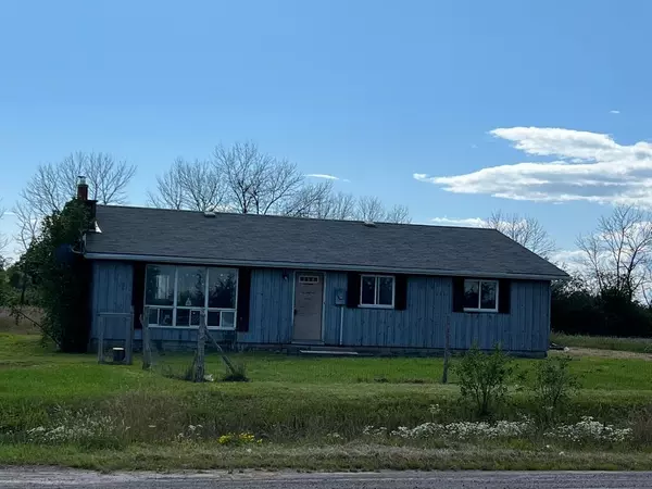 Prince Edward County, ON K0K 1T0,19893 Loyalist Pkwy