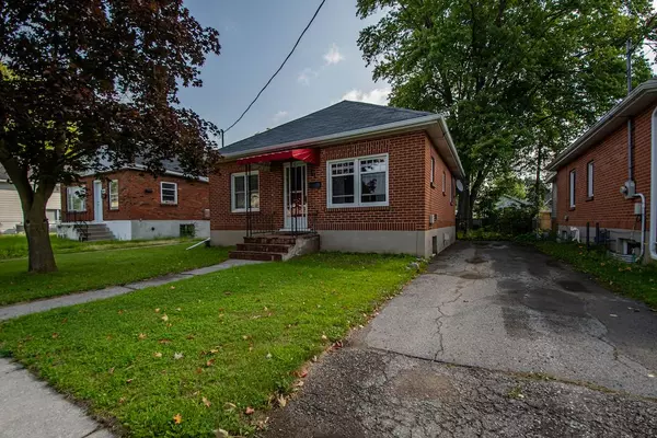 Peterborough, ON K9J 2Z8,742 Payne ST