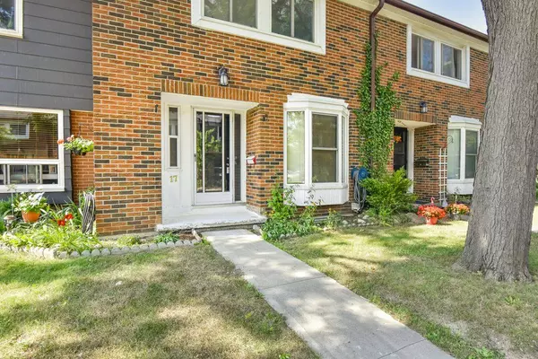 Guelph, ON N1H 5T8,121 Bagot Street ST #17