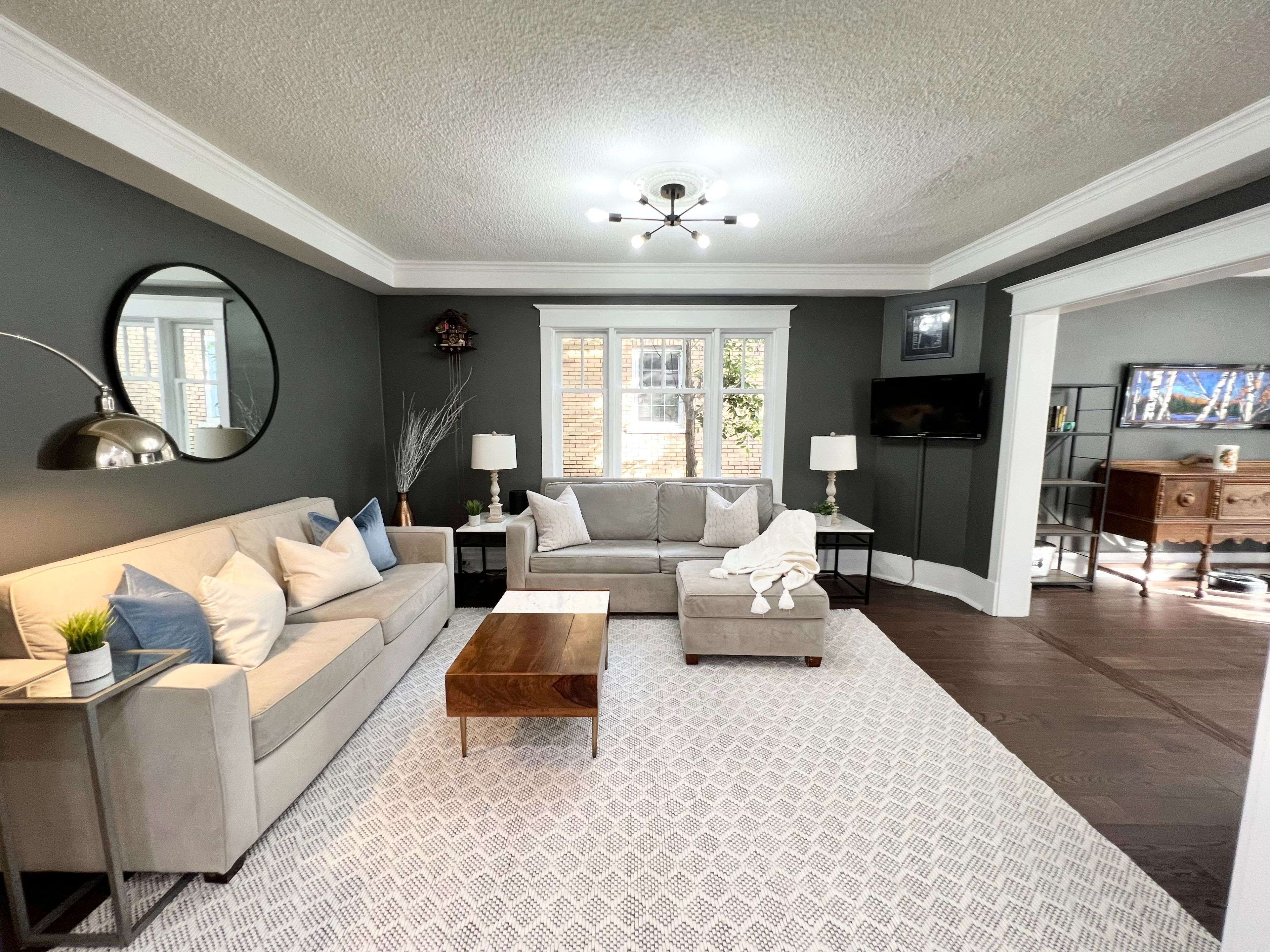 Belleville, ON K8N 3T8,179 Bleecker AVE