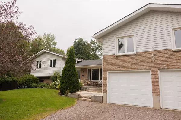 Oro-medonte, ON L3V 6H2,6 Price DR