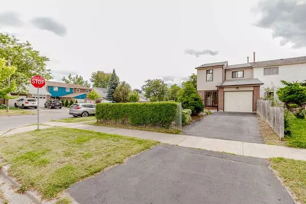 Brampton, ON L6V 3K5,1 Cavalier CT