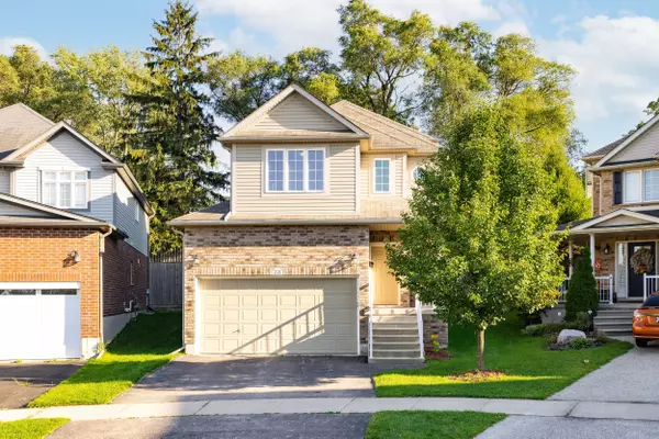 Kitchener, ON N2N 3R3,221 Sunny Meadow CT