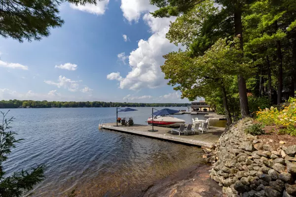 Muskoka Lakes, ON P0B 1J0,1450 Acton Island RD