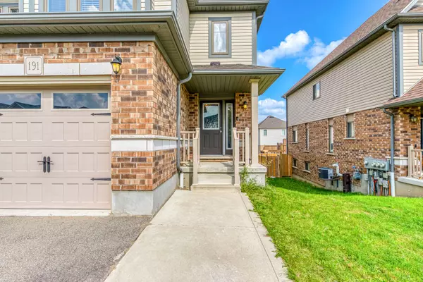 Kitchener, ON N2A 0H6,191 Eden Oak TRL