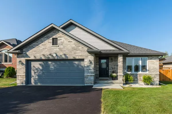 Quinte West, ON K0K 2C0,15 Ashwood CRES