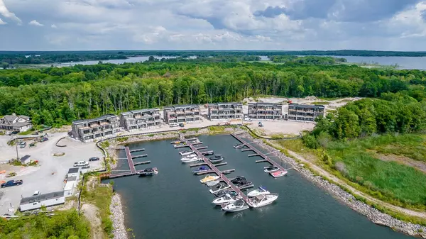 Georgian Bay, ON L0K 1S0,37 Marina Village DR