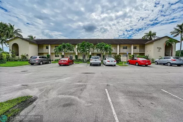 Boca Raton, FL 33428,23490 SW 57th Ave  #607