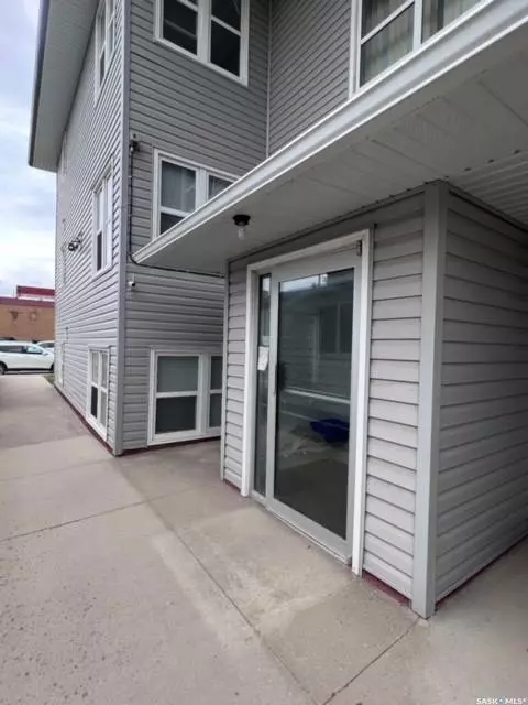 Swift Current, SK S9H 2G4,133 3rd AVENUE NE