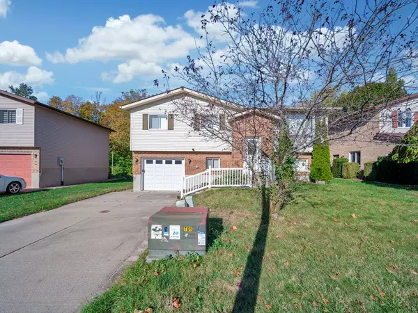 838 Mackendrick DR,  Kincardine,  ON N2Z 1L7