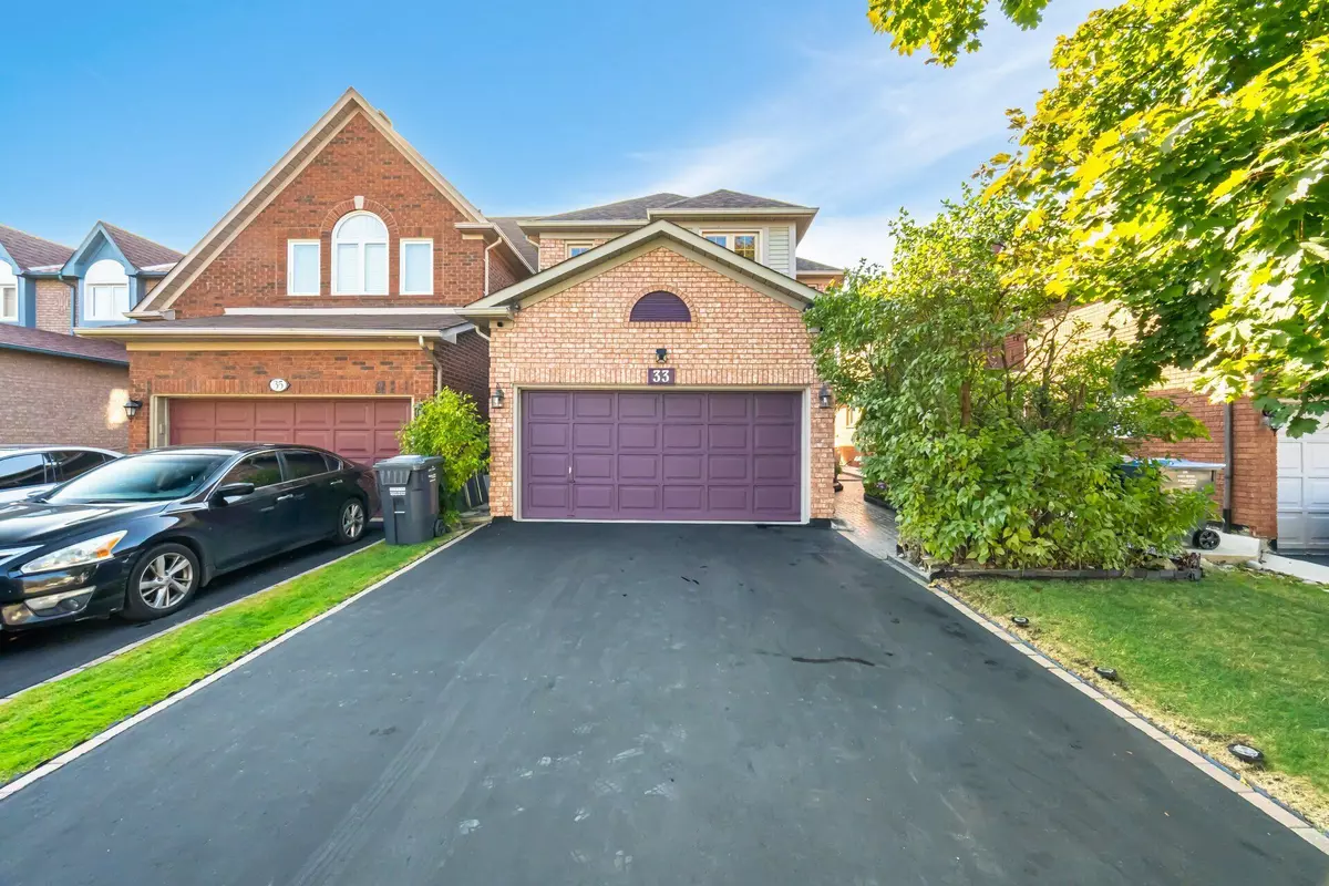 Brampton, ON L6R 1G5,33 Bighorn CRES