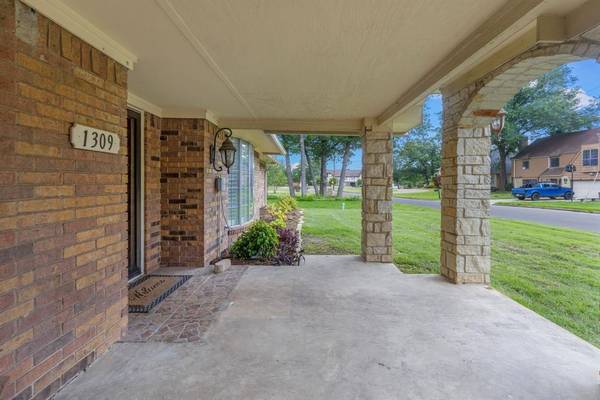 Sulphur Springs, TX 75482,1309 Azalea Drive