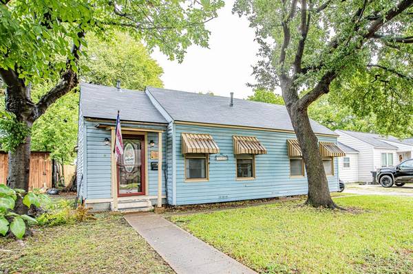 1128 Pine Street, Grand Prairie, TX 75050