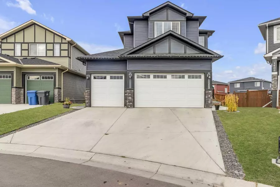 1410 Price Close, Carstairs, AB T0M0N0