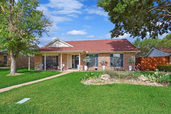 4307 Arrowwood Street, Mesquite, TX 75150