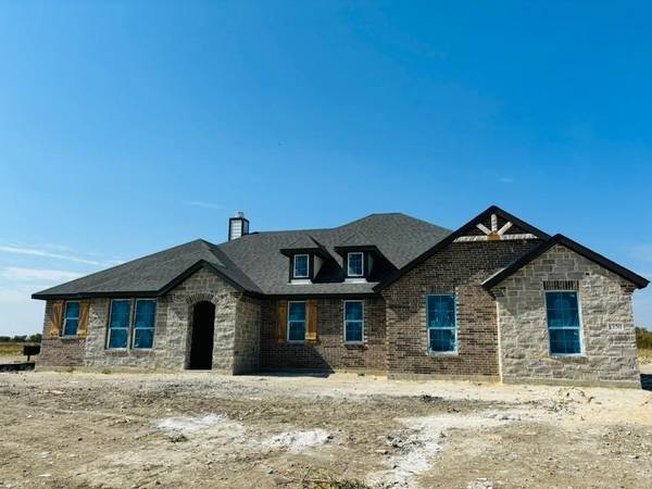 1350 County Road 200, Valley View, TX 76272