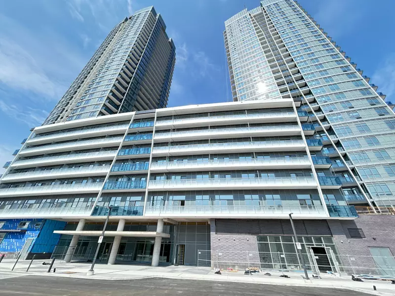 30 Upper Mall WAY #2107A, Vaughan, ON L4J 0L7