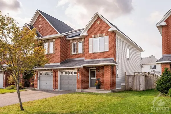 429 SPARKMAN AVE, Ottawa, ON K4A 0J1