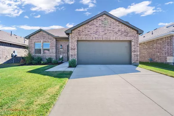 2608 Ontario Dr, Seagoville, TX 75159