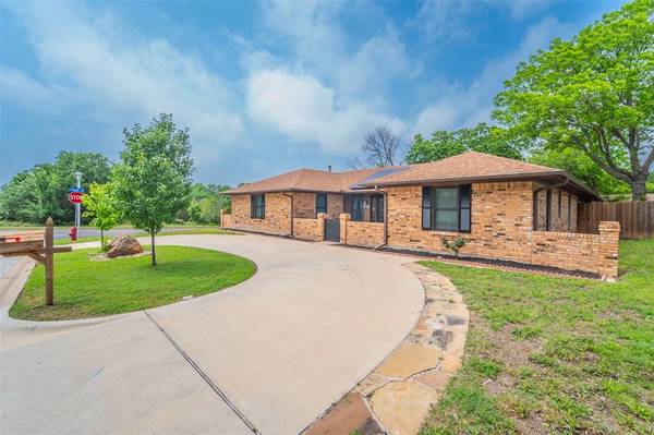 1312 Tory Street, Weatherford, TX 76086