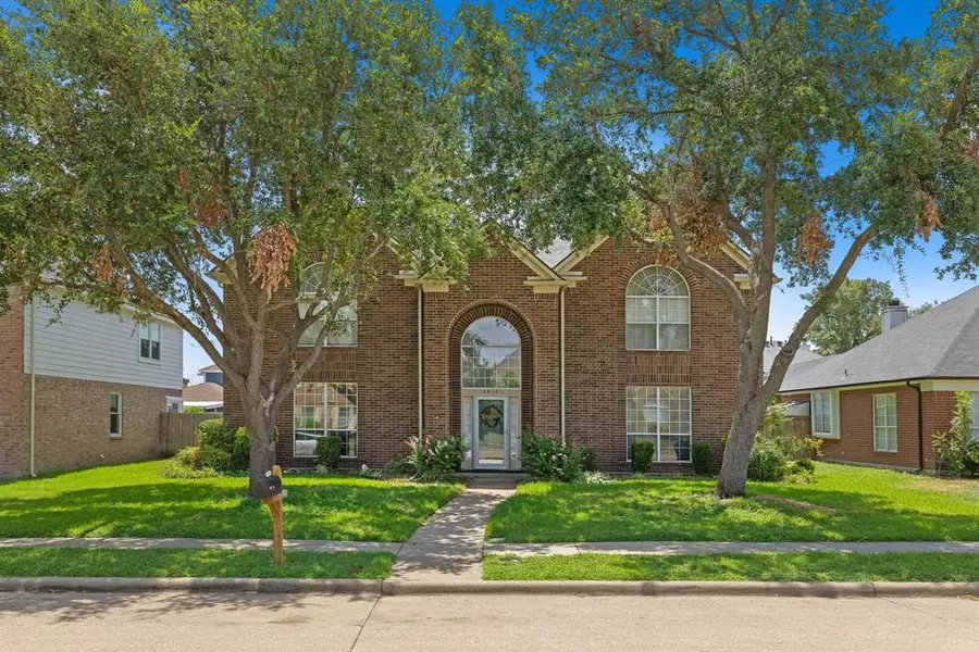 2816 Clearmeadow Drive, Mesquite, TX 75181