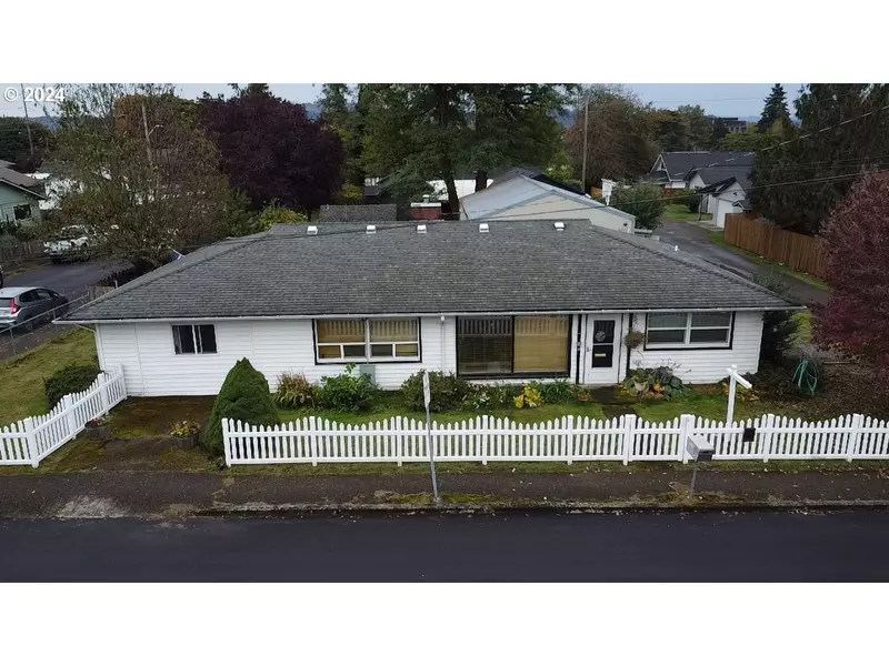 1828 G ST, Washougal, WA 98671