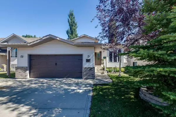 25 Dumas CRES, Red Deer, AB T4R 2S2