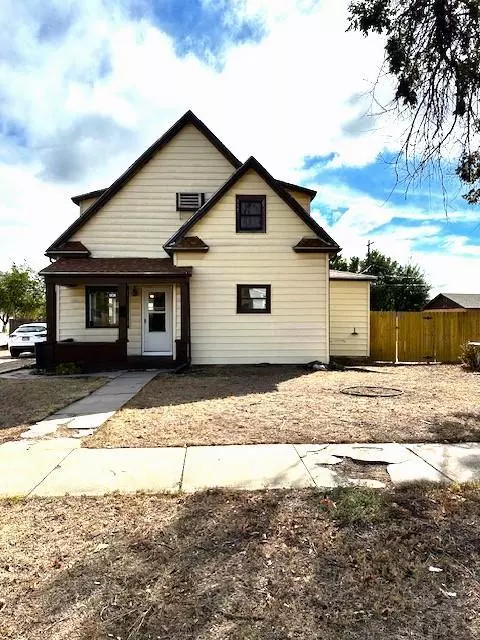 1638 E 5th St, Pueblo, CO 81001