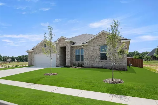 Azle, TX 76020,509 Pebble Circle