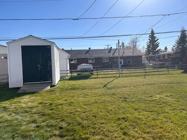 Kapuskasing, ON P5N 1L9,6 Seaborne CRES S