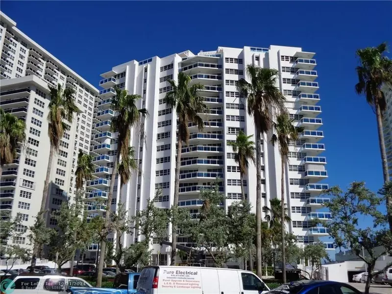 3430 Galt Ocean Dr  #211, Fort Lauderdale, FL 33308