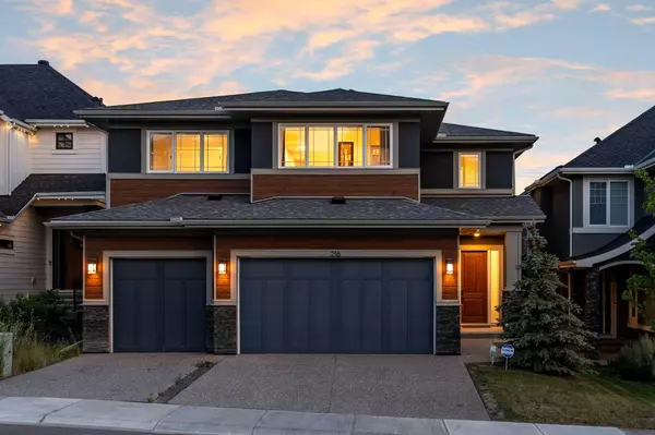 216 Discovery DR Southwest, Calgary, AB T3H 6A2