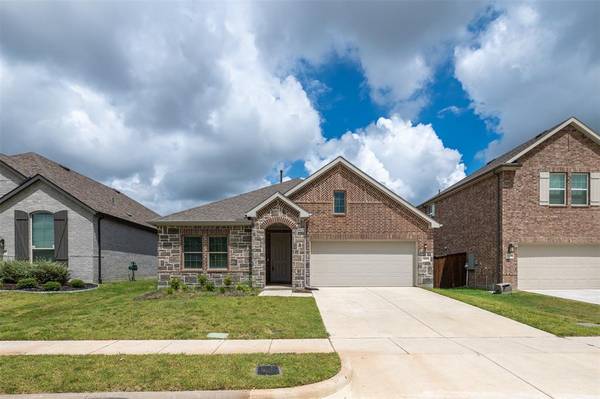 1812 Lockhart Drive, Forney, TX 75126