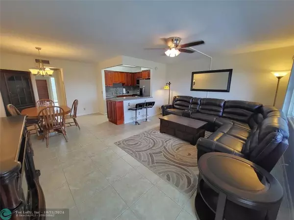 Deerfield Beach, FL 33442,3015 Berkshire A  #3015